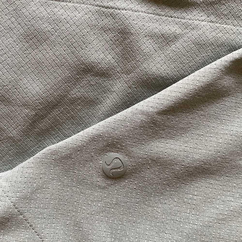 Lululemon relaxed fit 1/4 zip pullover.